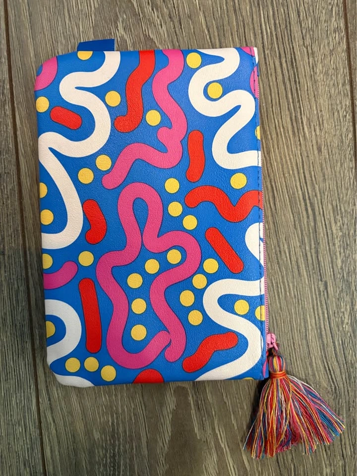 IPSY September 2023 Glam Bag w/Colorful Tassel Makeup Pouch + FR - photo 4
