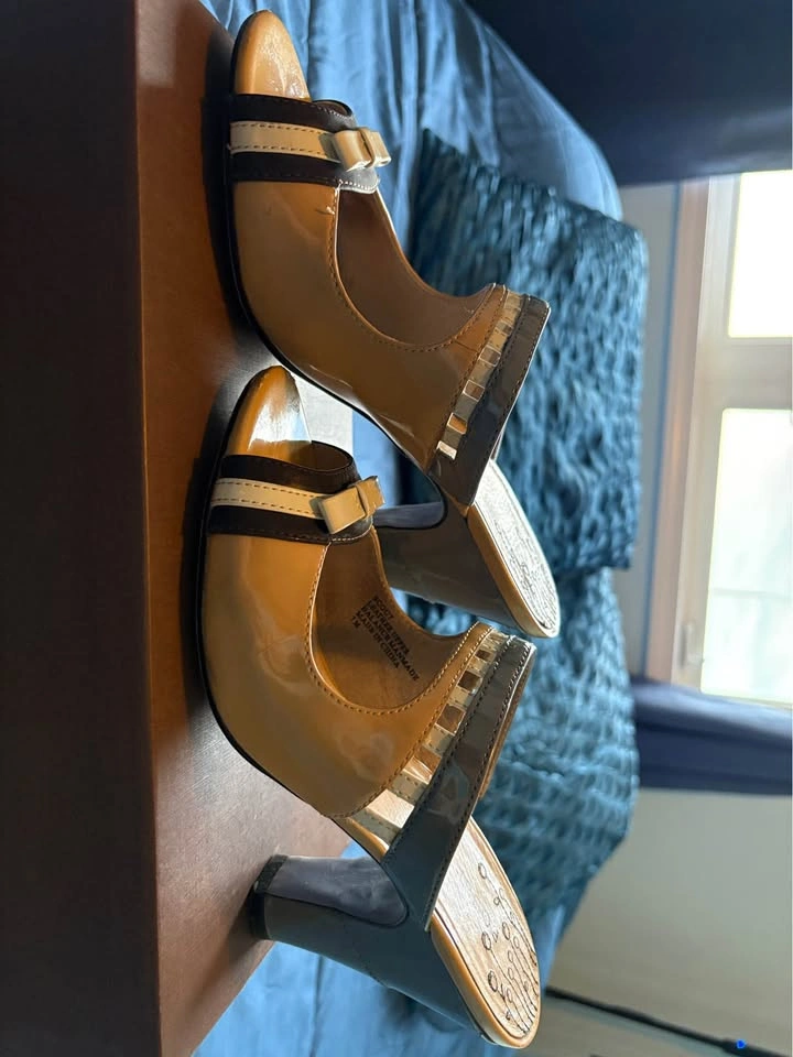 Bobbi Blu Retro Patent Leather Multi-Color Slide Sandals - Size - photo 4