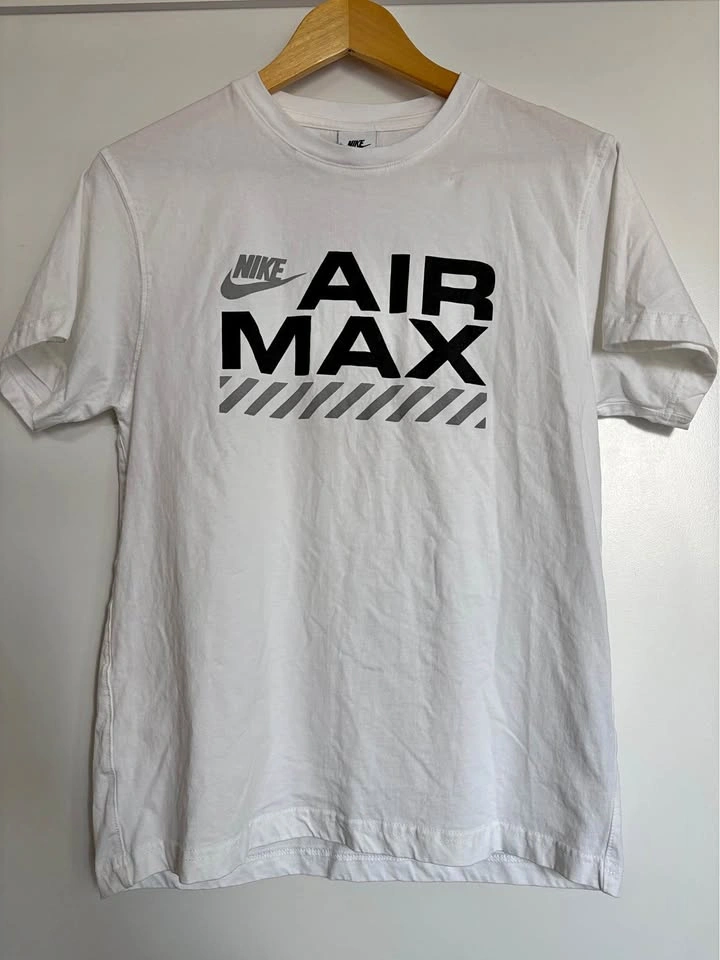 Nike Air Max T-Shirt M