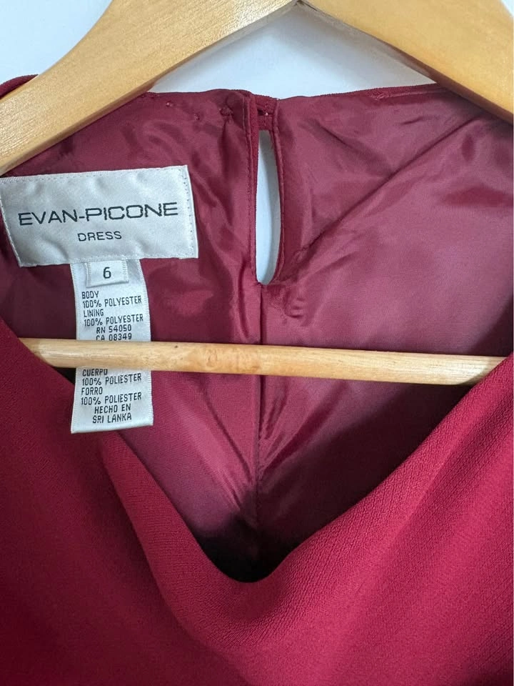 Classic Evan-Picone Dark Red Sleeveless Sheath Dress - Size 6 - photo 4