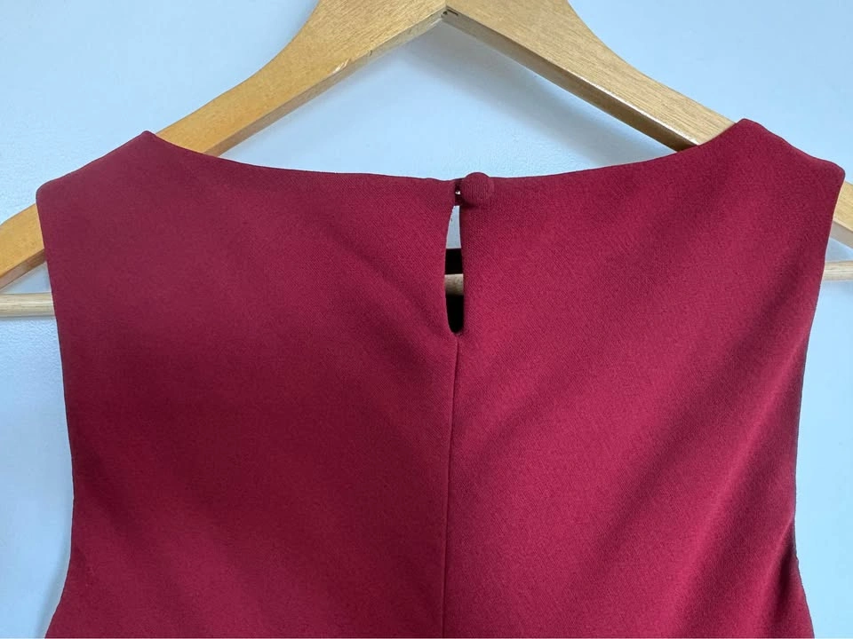 Classic Evan-Picone Dark Red Sleeveless Sheath Dress - Size 6 - photo 5