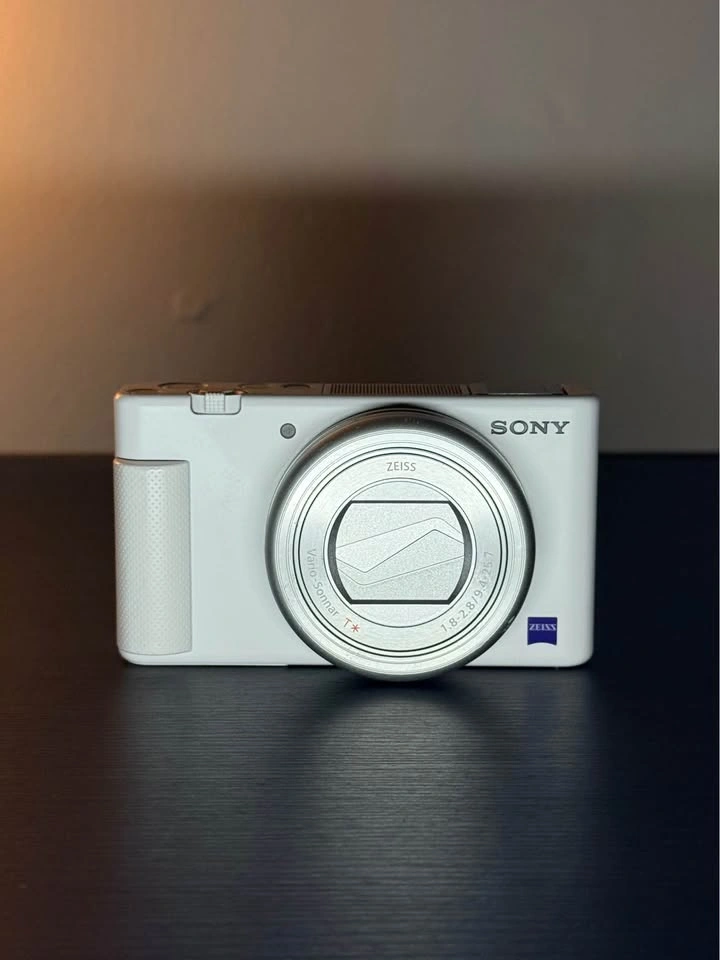 Sony ZV-1 with Accessories - photo 2