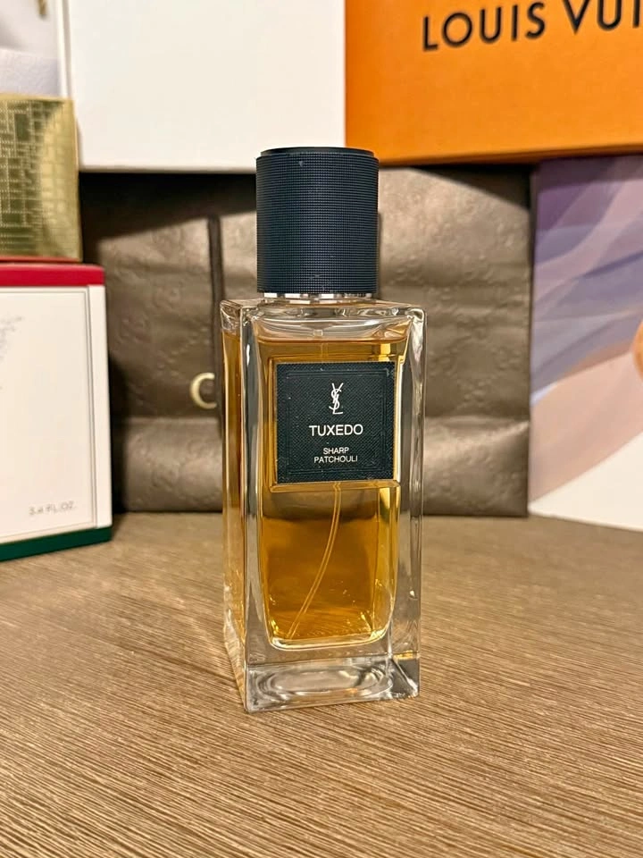 Tuxedo 125mL