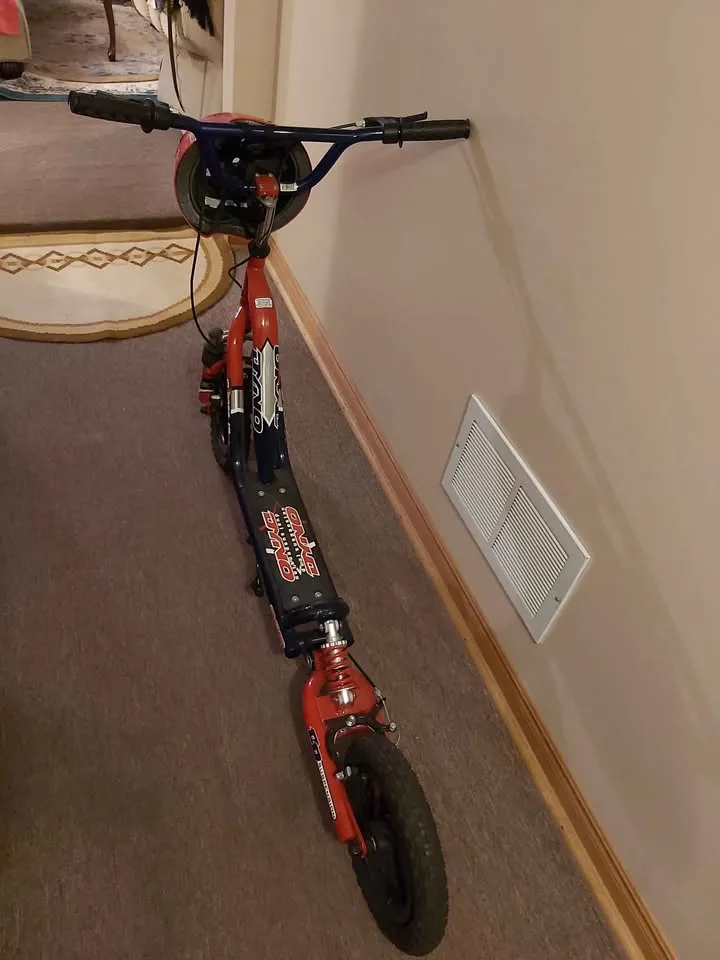 Scooter- DYNO ( Dual Suspension) with Helmet image indicator(4)