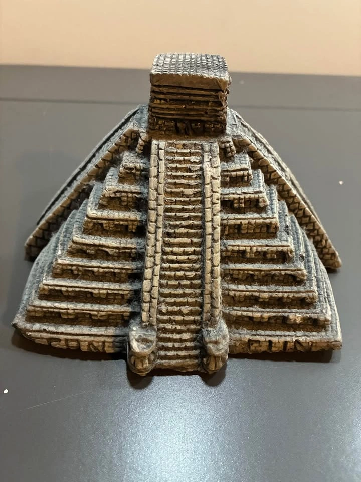 Mayan Temple Model (from Mexico) - photo 4