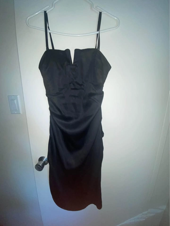 Black Dress - Le Chateau (Best offer)