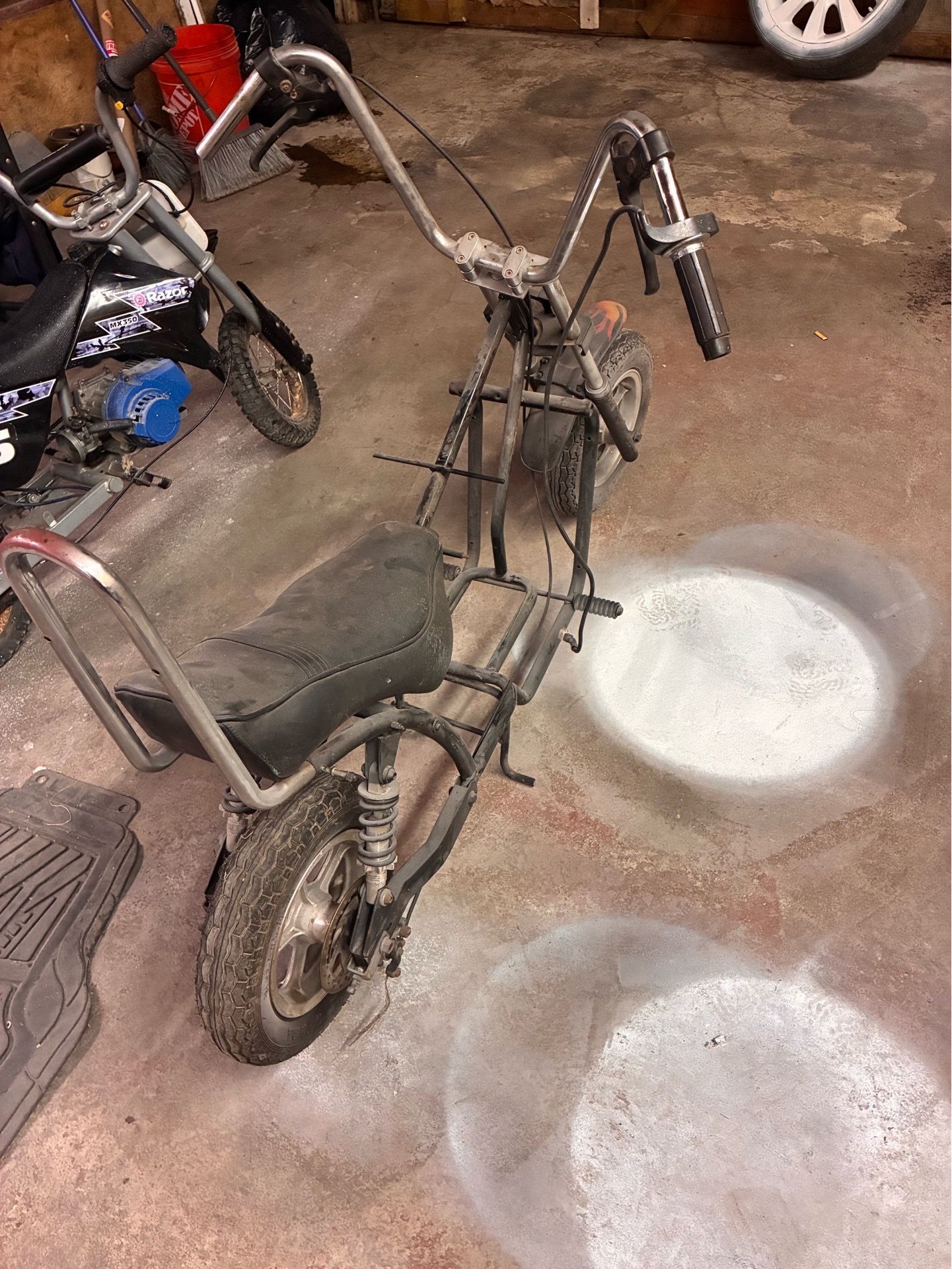 Mini chopper and A (Costume 2 Stroke Razor dirt bike - photo 2