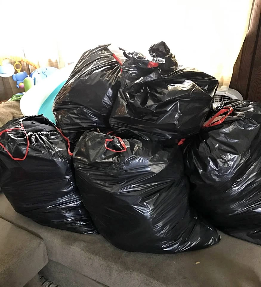 Bulk Clothing Sale – 5–6 Bags (Men’s & Women’s) – Brand Names
