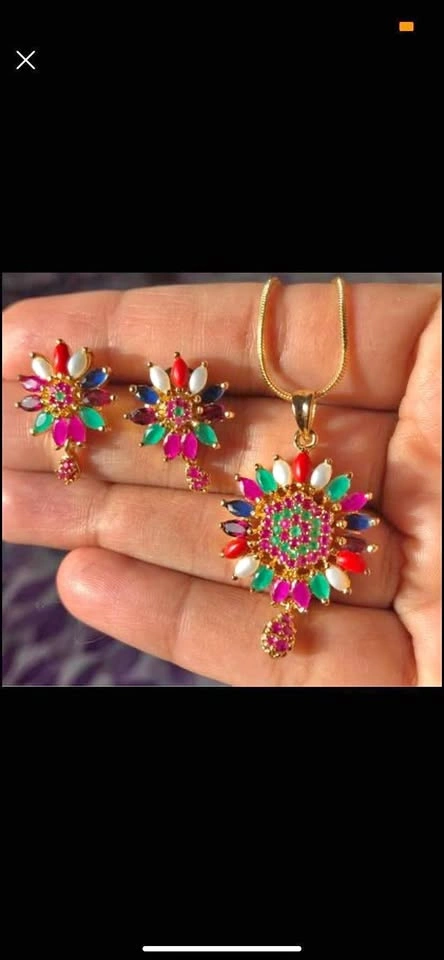 Ruby Emerald Pearl Pendant Set