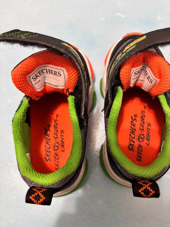 Toddler Shoes Size 5 - photo 2
