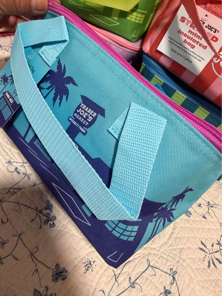 Mini Trader Joe's Insulated Bags - photo 3