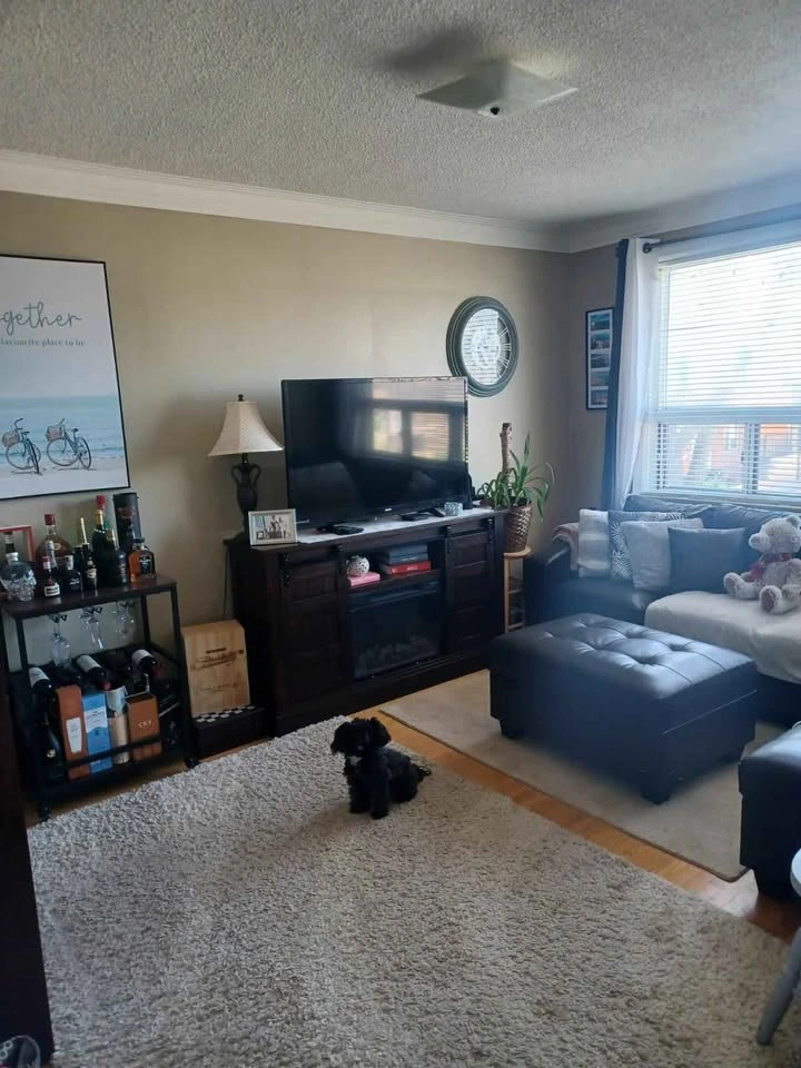 Private room for rent in Stockyards