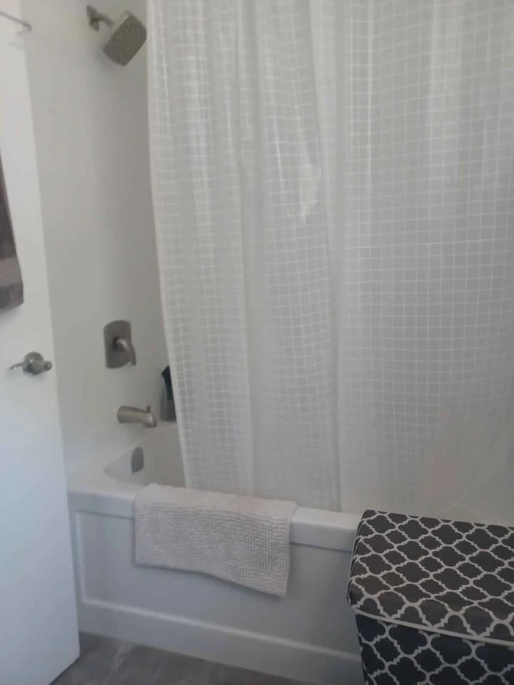 Private room for rent - photo 5