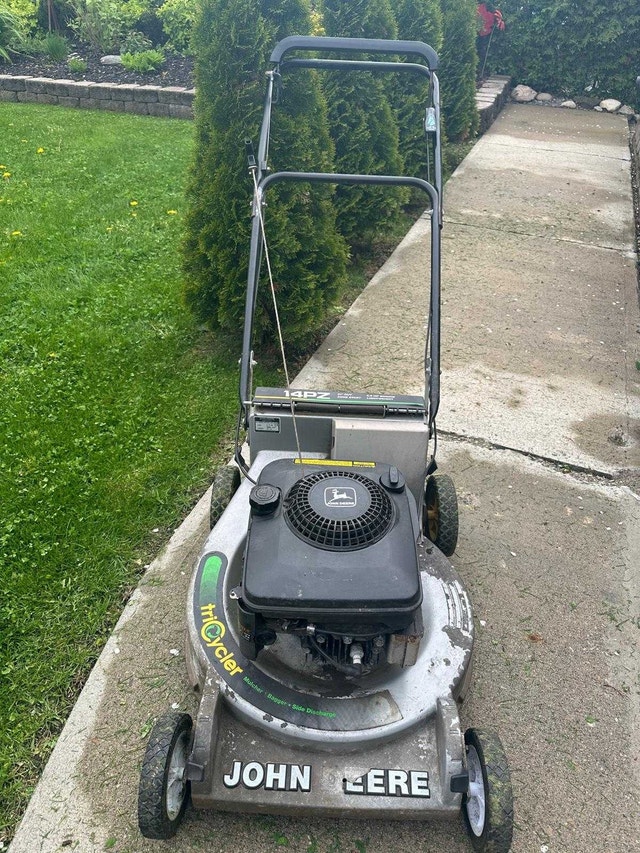 John Deere Lawn Mower 21" 5HP - photo 2