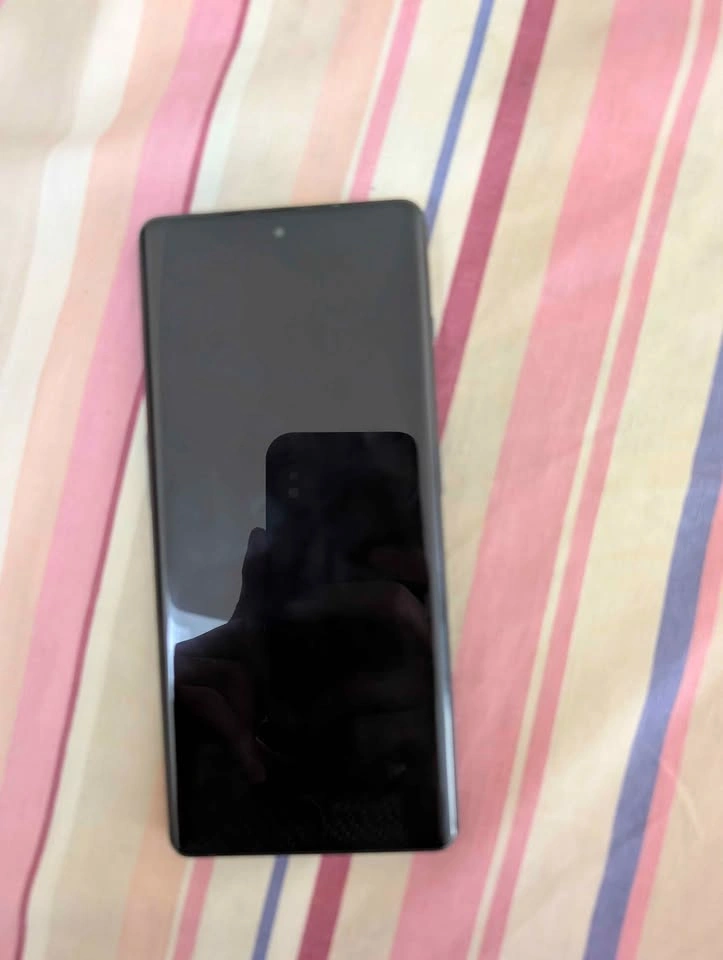 OnePlus 11R 5G – 128GB | Black | Like New Condition - photo 2