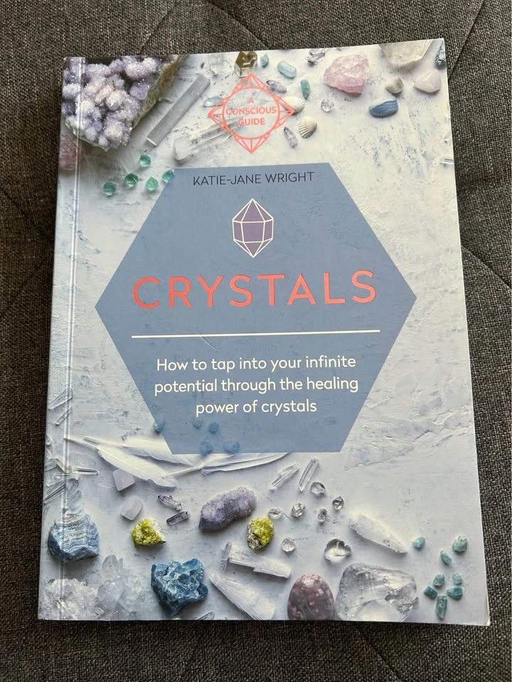 Crystals Book and Healing Stones - photo 2