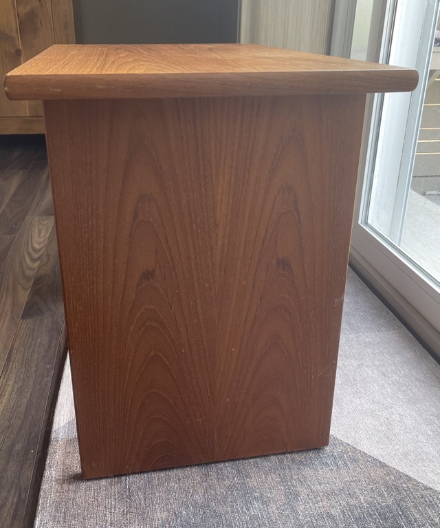 Mid-Century Teak Side Table - photo 3