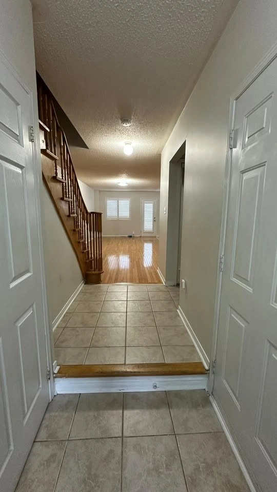 4 Beds 3.5 Baths House - photo 5