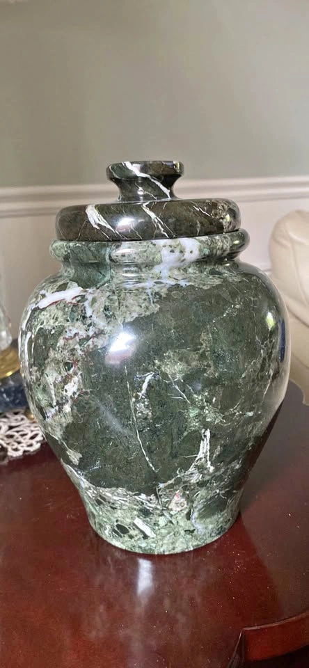 Radicaln Marble Urn 8"x4" Black Handmade Large Memorial Funeral