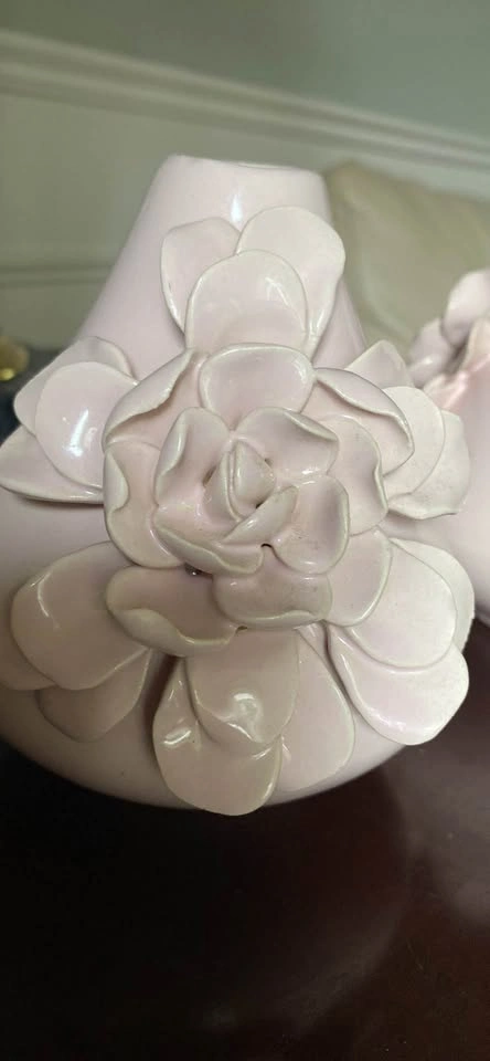 Two 3D Floral Ceramic Bud Vases - Light Pink - photo 3