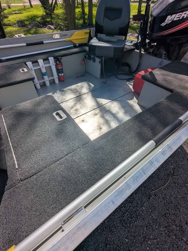 2005 Legend Xcite 144 Boat with Mercury 40HP Motor & Trailer - photo 5