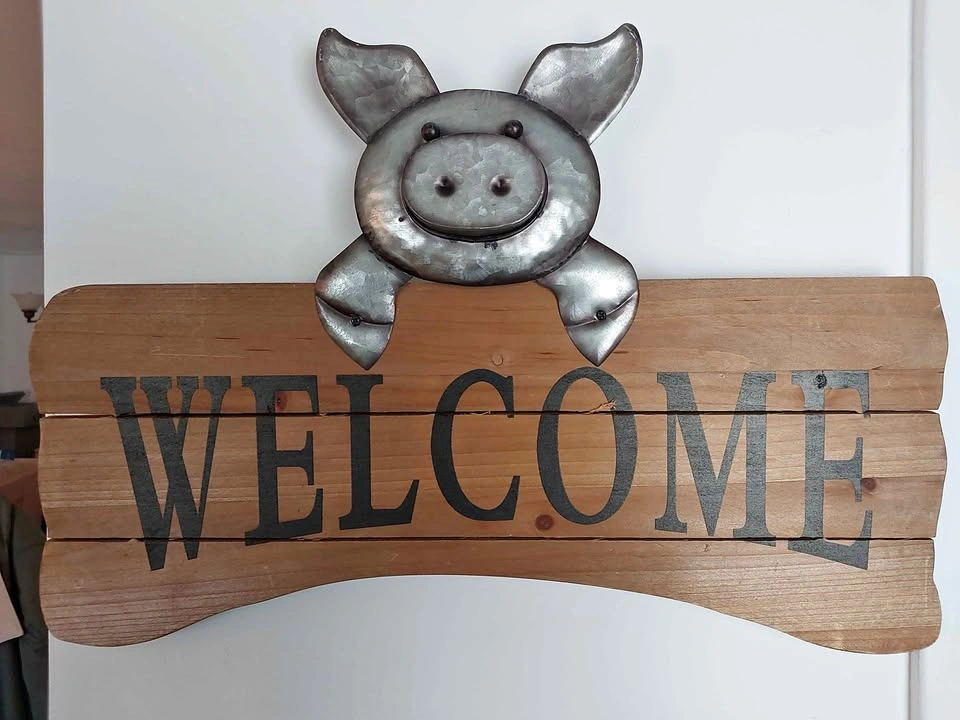 Hobby Lobby Wooden Welcome Pig Sign