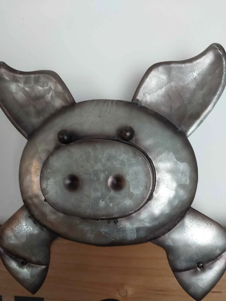 Hobby Lobby Wooden Welcome Pig Sign - photo 2