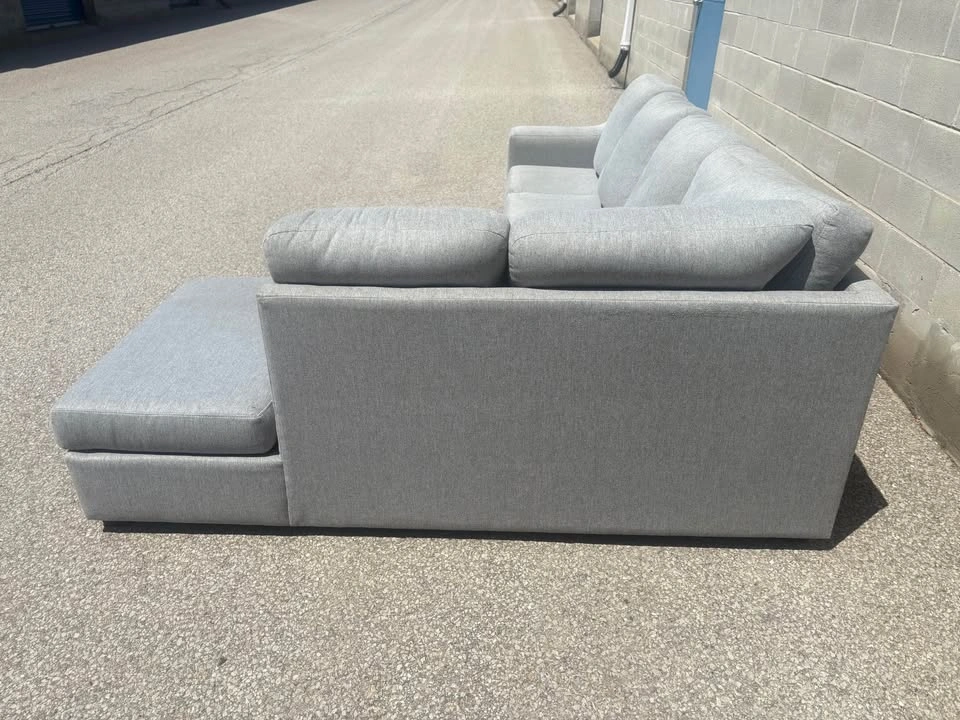 Grey Large Modern Sectional Sofa with Chaise - Free Delivery - photo 4