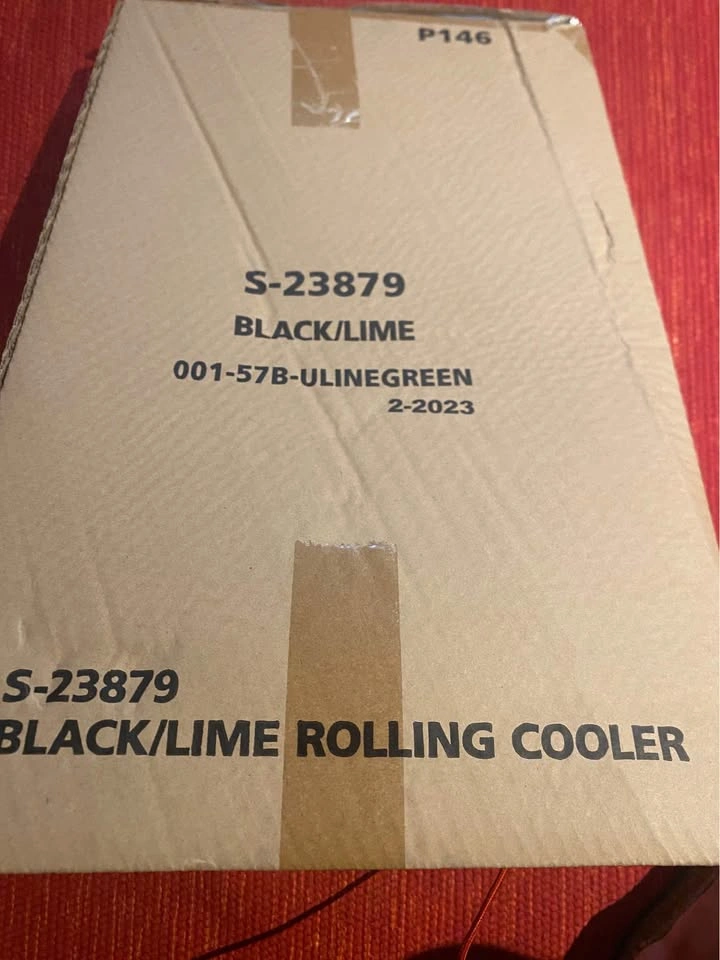 ULINE ROLLING COOLER FOR SALE !! - photo 3