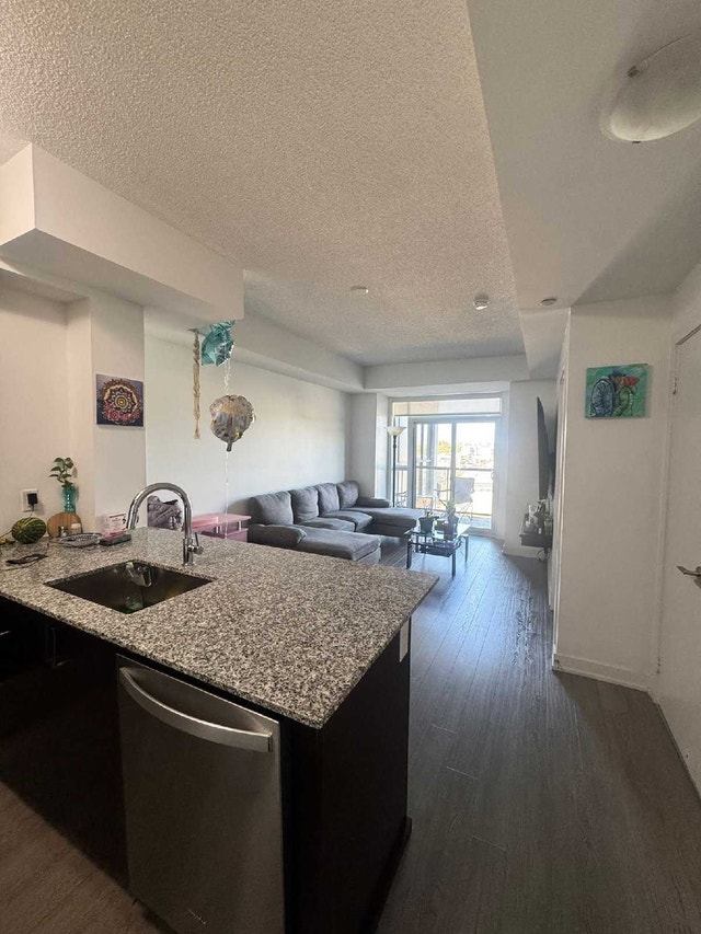 1 Bed 1 Bath Condo for Rent (upgraded finishes!!)