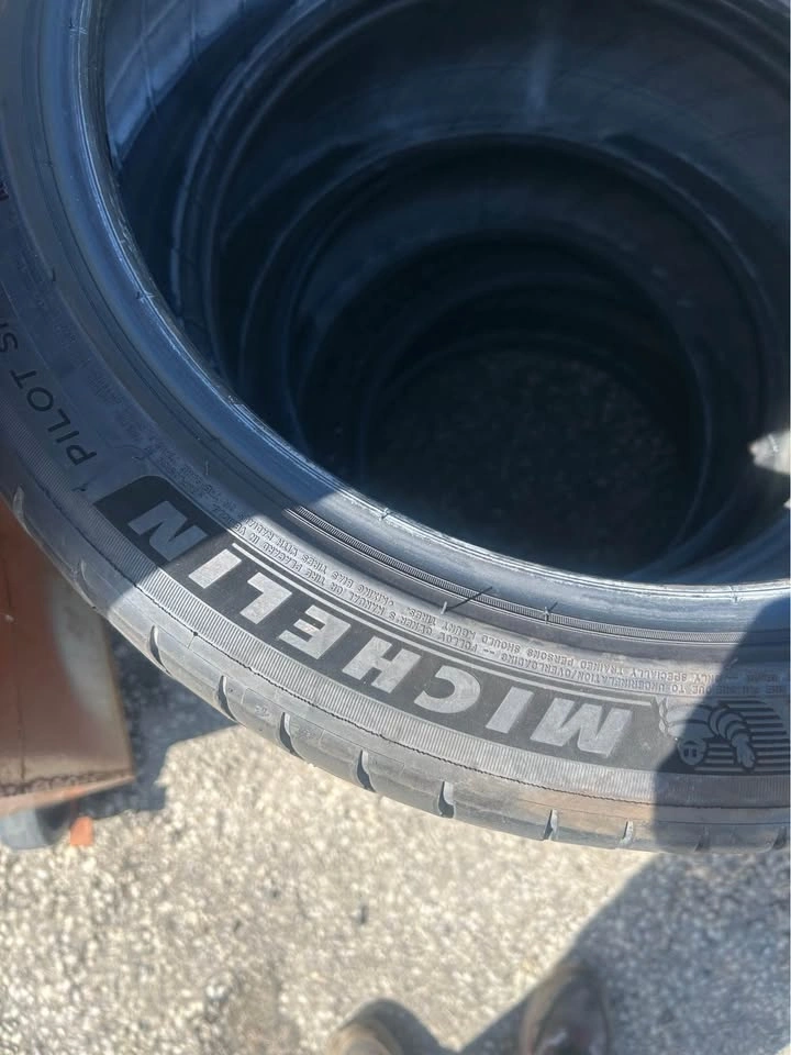 225/45 R18 Michelin Tires - photo 2