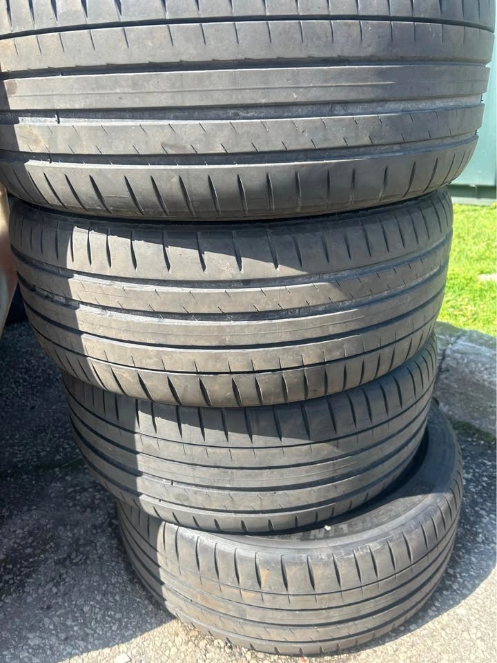 225/45 R18 Michelin Tires - photo 3