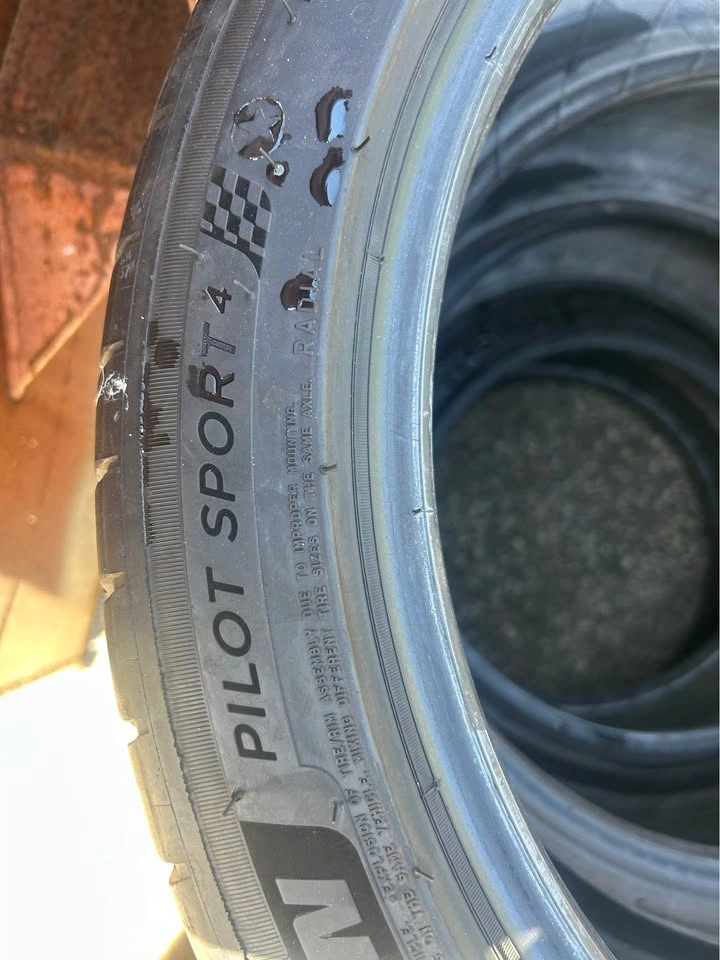 225/45 R18 Michelin Tires - photo 4
