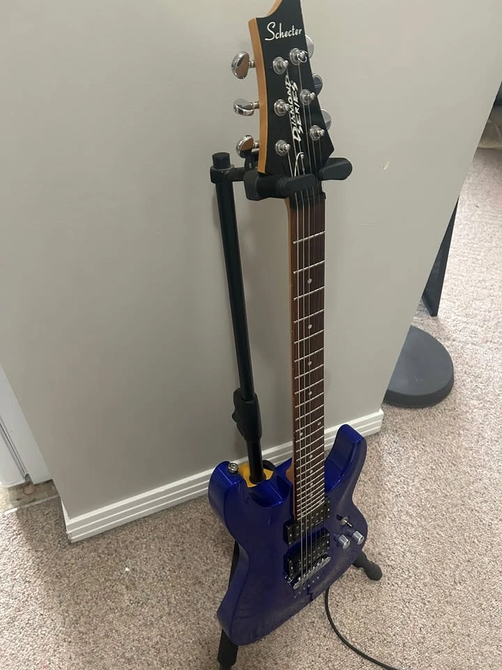 Schecter Diamond Series Electric Guitar - Blue - photo 3