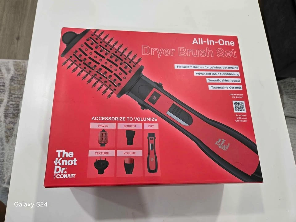 Hair dryer brush - like new