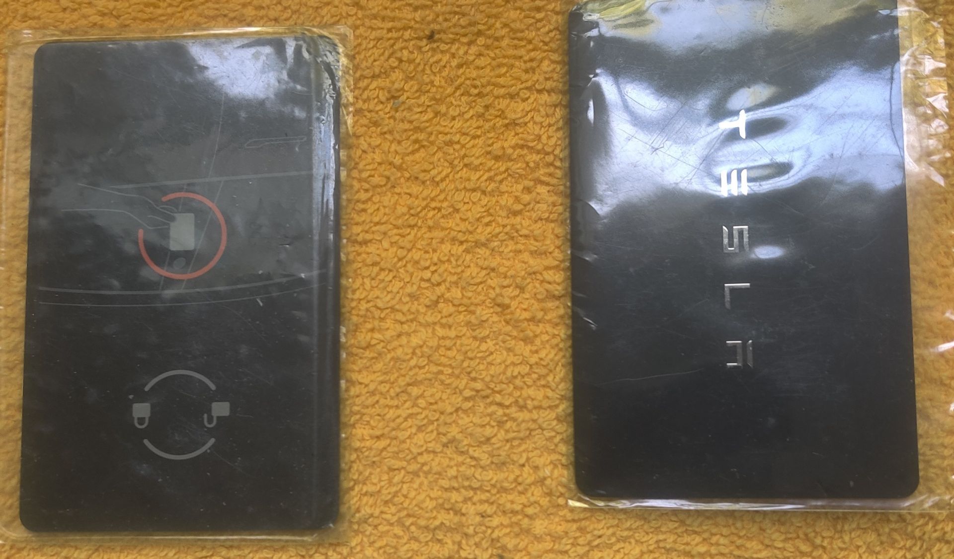 Tesla Key Cards Set of 2 🔑⚡