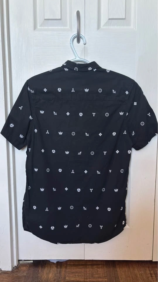 XS H&M Button down tshirt - photo 3