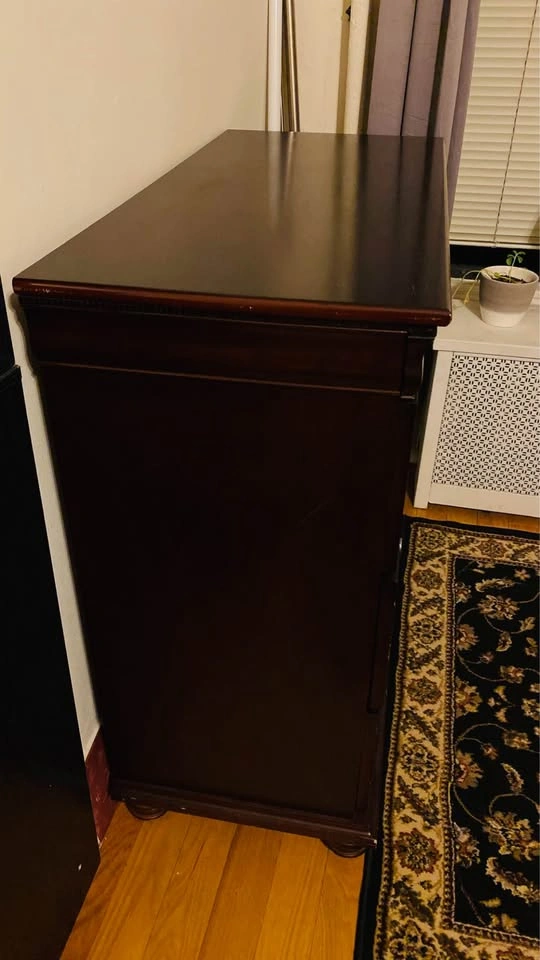 Dark Wood 4-Drawer Dresser - photo 2