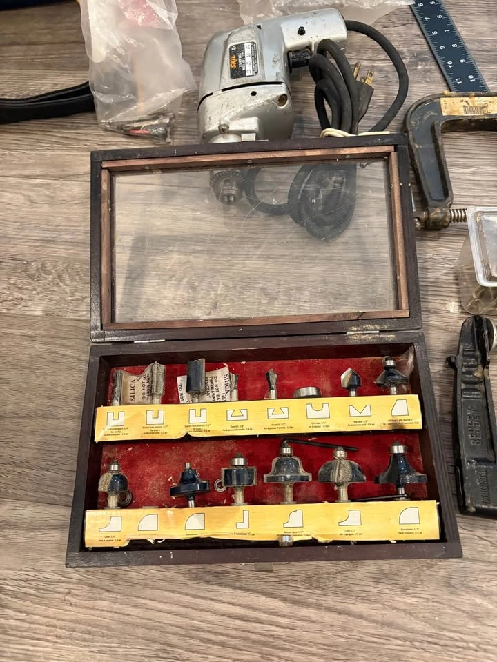 Mastercraft Router Skill Drill Tool Lot Clamps Bits - photo 2