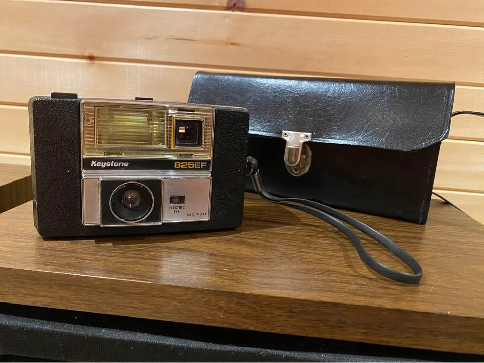 Keystone 825EF 126 Film Camera