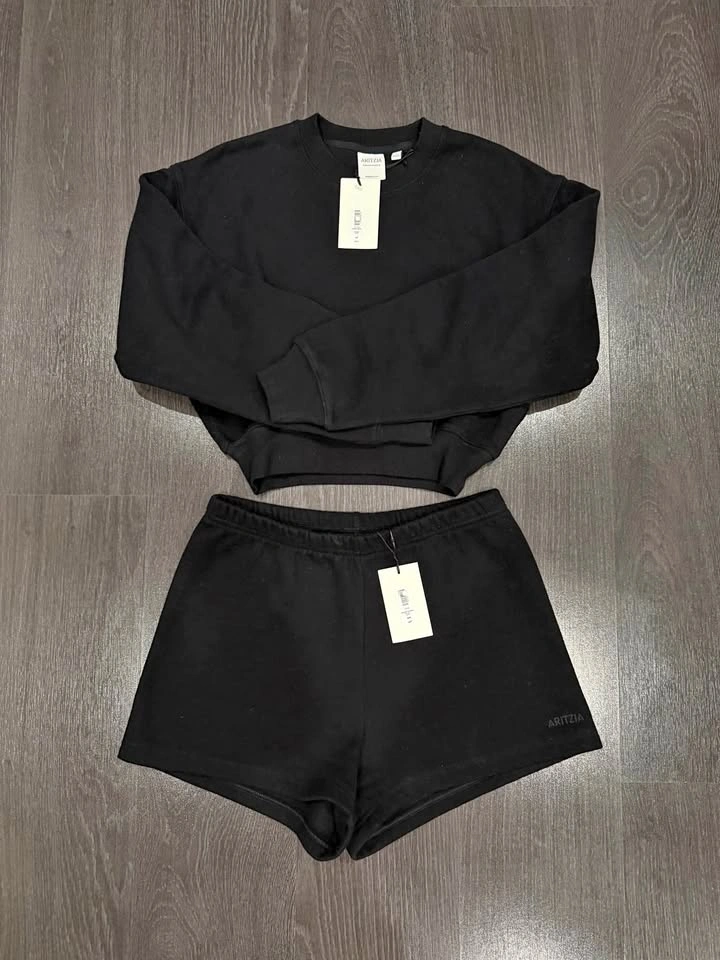 Aritzia Sweatfleece Set Size S/M NWT