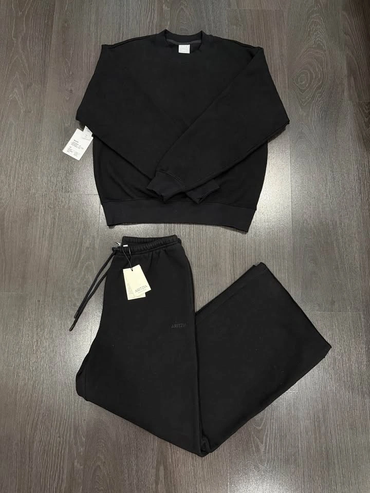 Aritzia Sweatfleece Set Size M NWT - photo 3