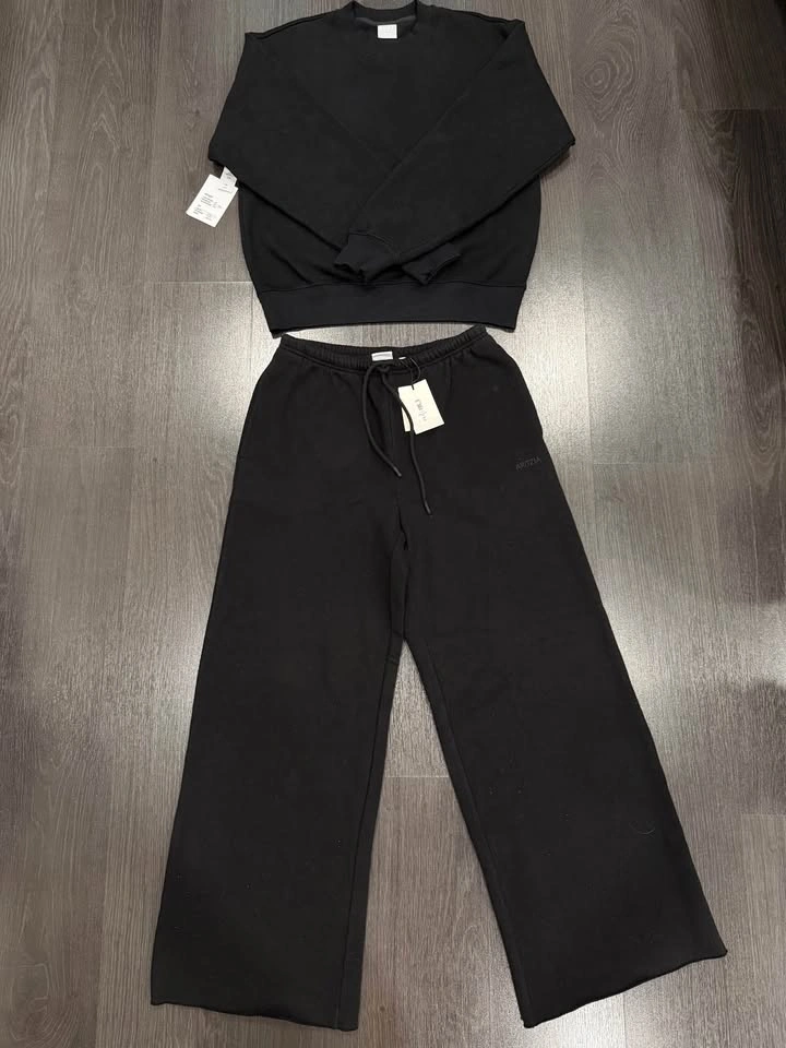Aritzia Sweatfleece Set Size M NWT - photo 4