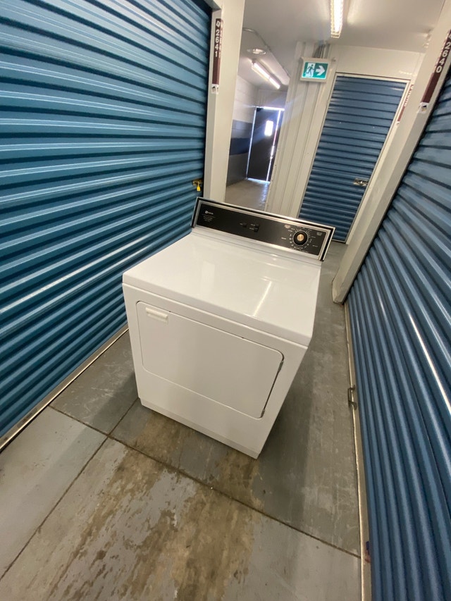 MAYTAG WHITE ELECTRIC DRYER - photo 3