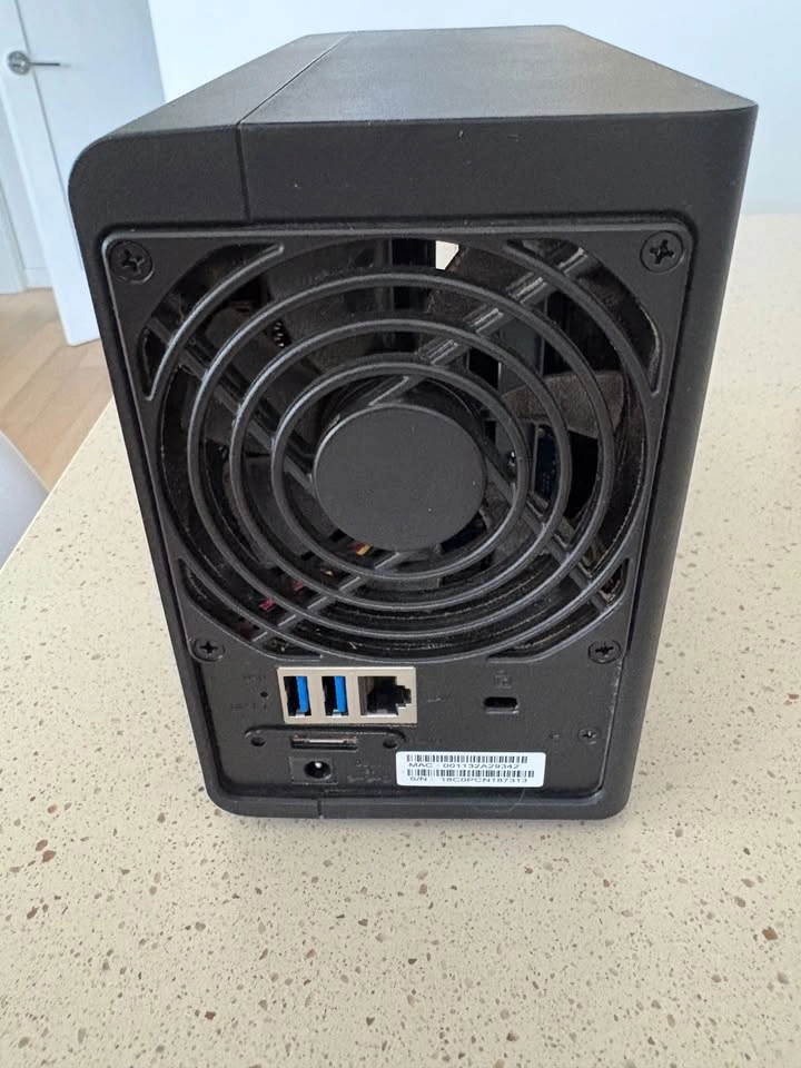 Synology DS218+ NAS with 4TB - photo 3
