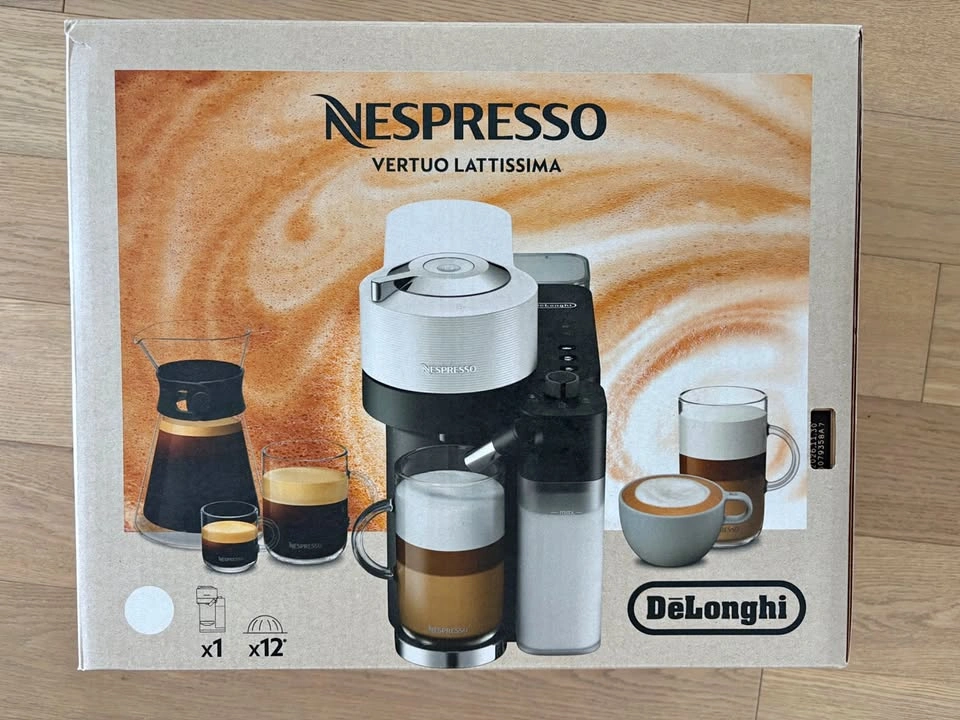 Nespresso Vertuo Lattissima White