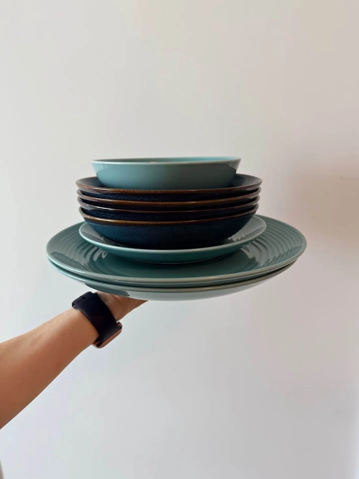 Must go today) Teal and Blue Dinnerware Set with Mugs