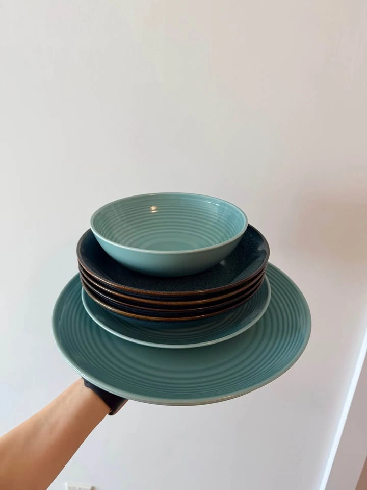 Must go today) Teal and Blue Dinnerware Set with Mugs - photo 2