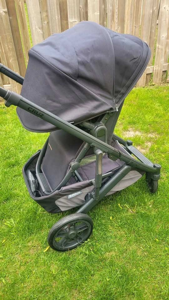 Uppababy Cruz V2 stroller - photo 2