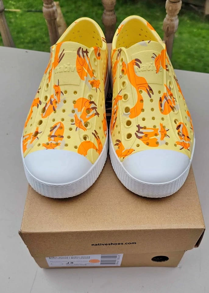 Native Shoes US Kids J3 / W5 / M3
